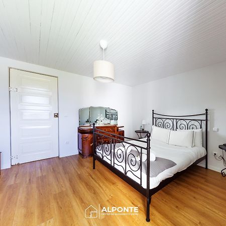 Desassossego Suites Monção Esterno foto