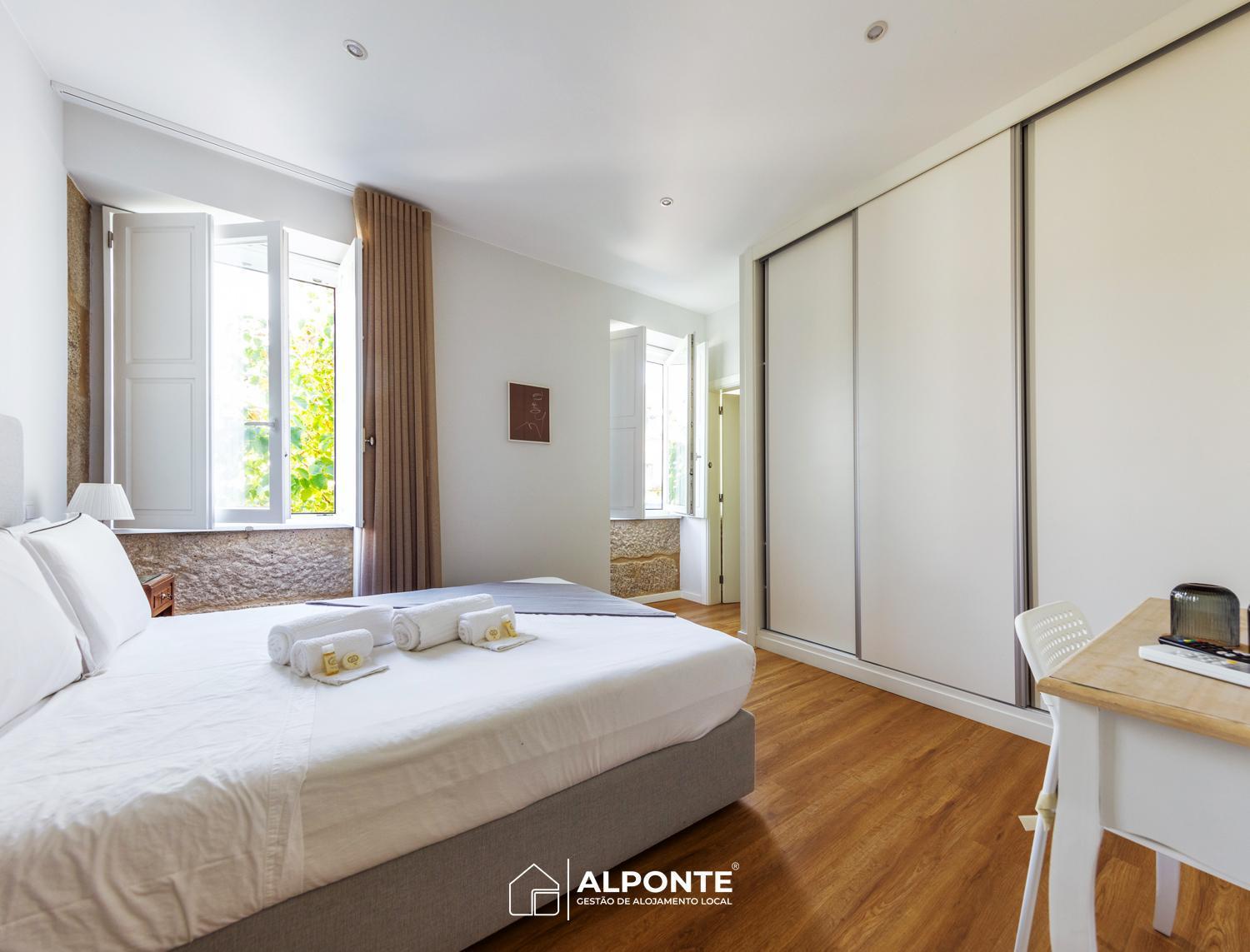 Desassossego Suites Monção Esterno foto