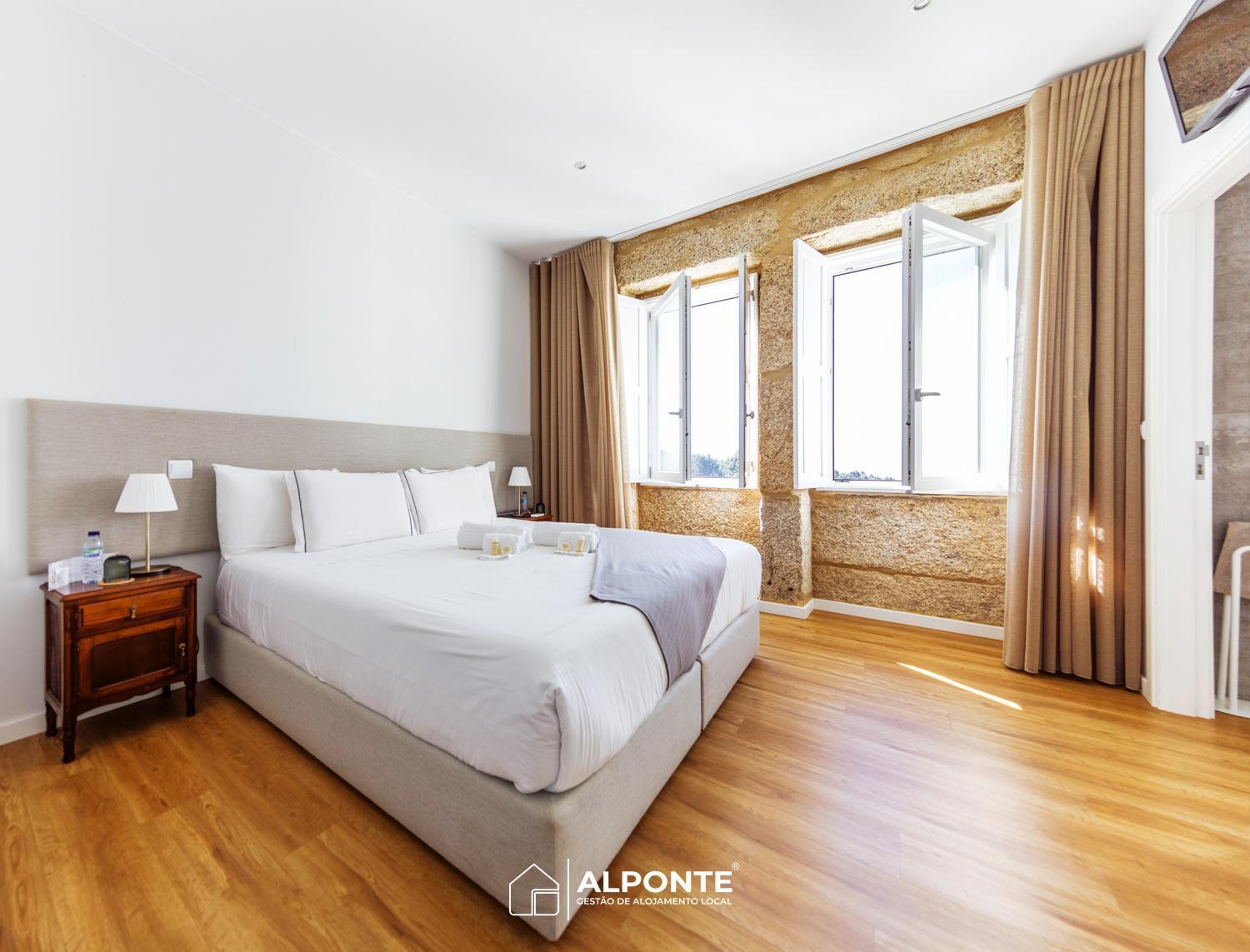 Desassossego Suites Monção Esterno foto