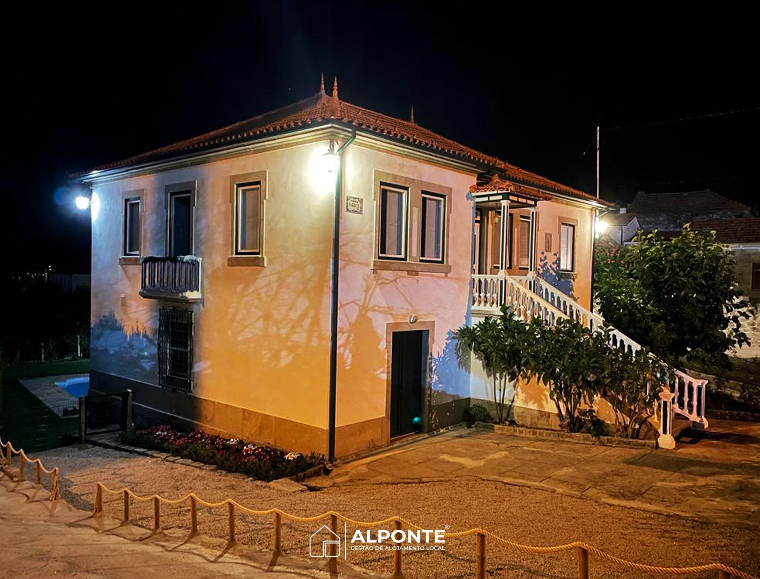 Desassossego Suites Monção Esterno foto