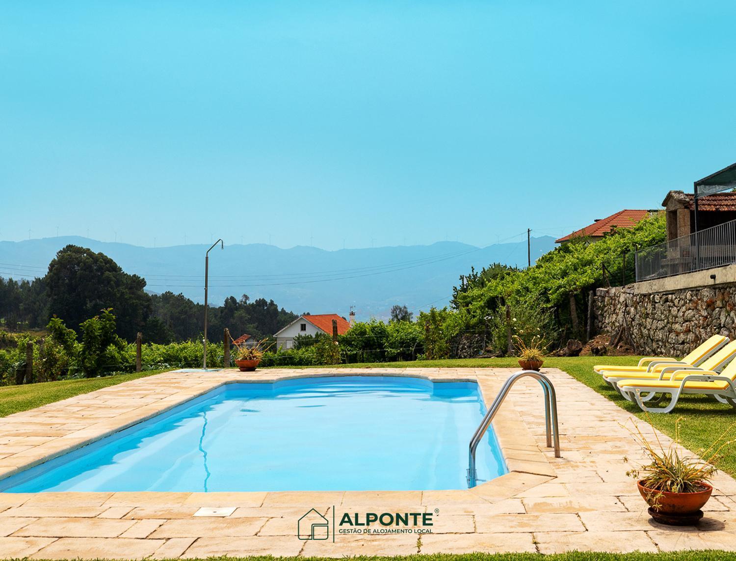 Desassossego Suites Monção Esterno foto