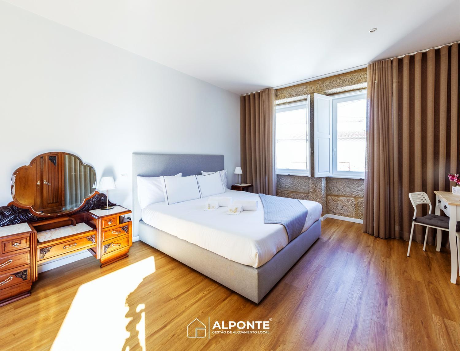 Desassossego Suites Monção Esterno foto